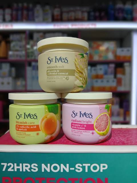Stives body scrub 300gm made in Thailand