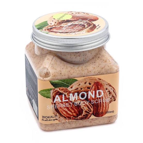 Naturals Almond Body Scrub 350ml