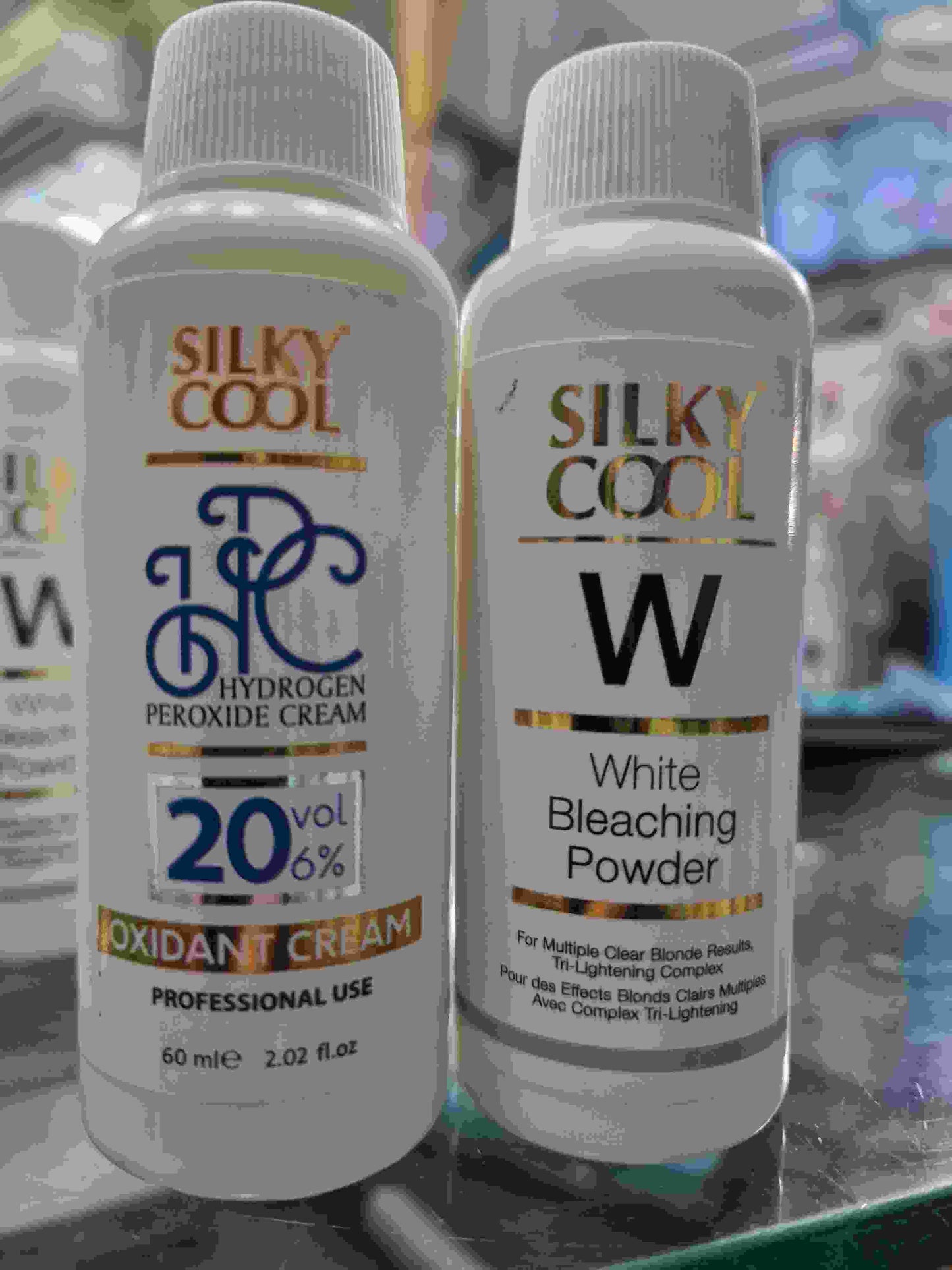 Silky cool whitening bleach powder60ml+developer60ml