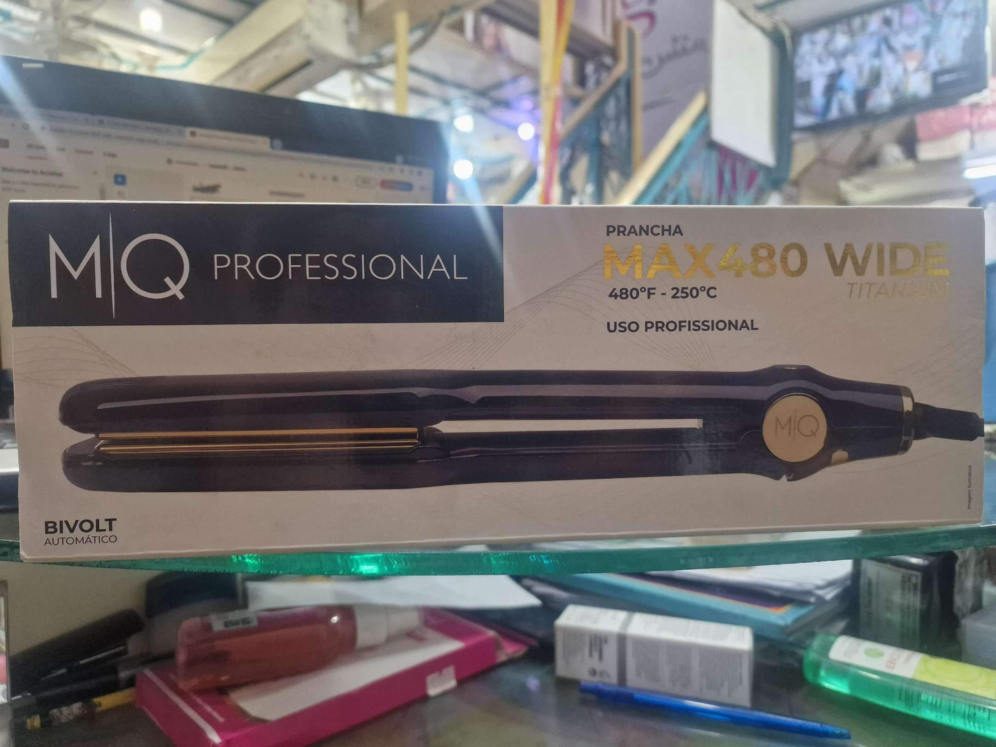 MQ professional Titanium Hair Straightener 480 °Fahrenheit 250°C Celsius