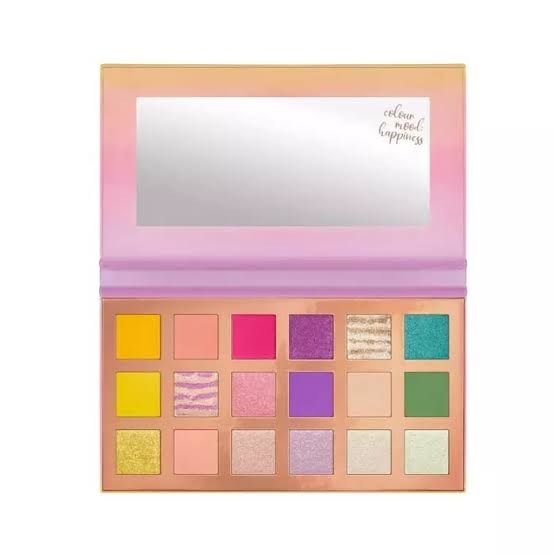 Essence eyeshadow palette