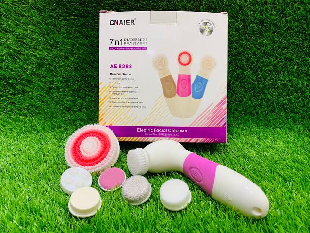 CNAIER Face massager 7in1 AE:8288