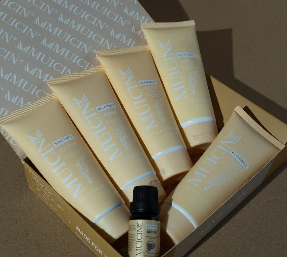 Muicin Rice Extract Light & Bright Facial Kit